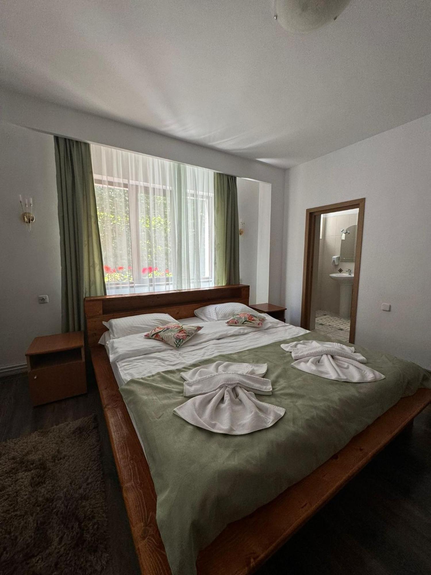Bucura Sinaia Hotel Exterior photo